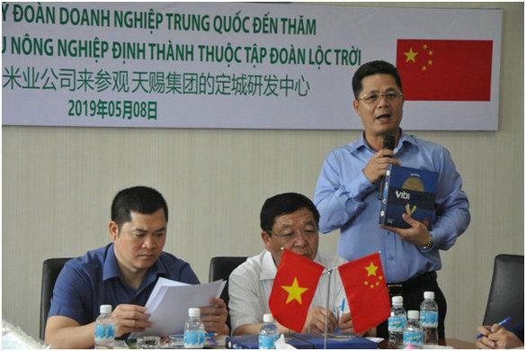 Phiên dịch viên tiếng Trung là cầu nối cho nông sản Việt